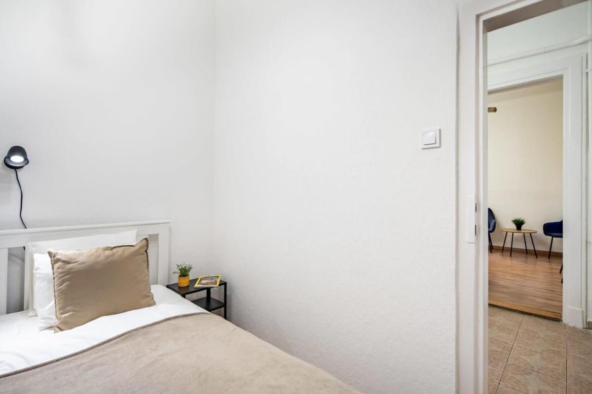 Convenient Apartment At Gastro Driven Location Budapest Eksteriør bilde