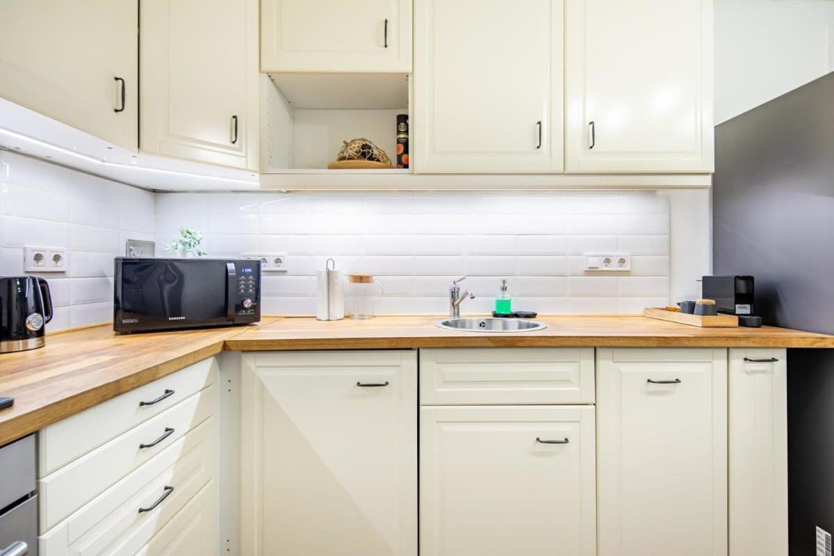 Convenient Apartment At Gastro Driven Location Budapest Eksteriør bilde